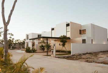 Casa en  Holcá, Kantunil, Yucatán, México