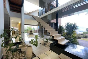 House for rent in Las Palmas, Medellín