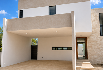 Casa en  Holcá, Kantunil, Yucatán, México