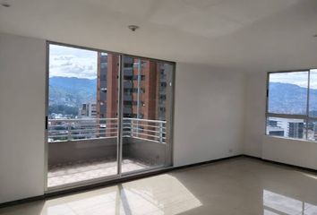 Apartamento en Poblado, Medellín