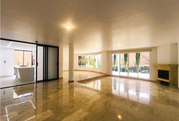 Apartamento en Comuna 14 - El Poblado, Perímetro Urbano Medellín, Medellín, Valle De Aburrá, Antioquia, Rap Del Agua Y La Montaña, 050003, Colombia