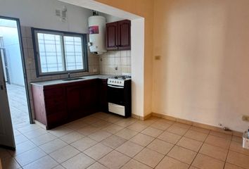 Casa en  Morón, Partido De Morón