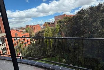 Apartment for rent in Santa Barbara Norte, Bogotá