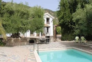 Chalet en  Zahara De La Sierra, Cádiz Provincia