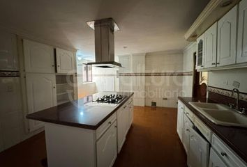 Apartment for rent in Poblado, Medellín