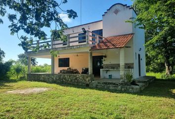 Rancho en  Calle 30b, Buctzotz, Yucatán, 97620, México