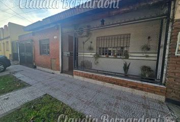 Casa en  Castelar, Partido De Morón
