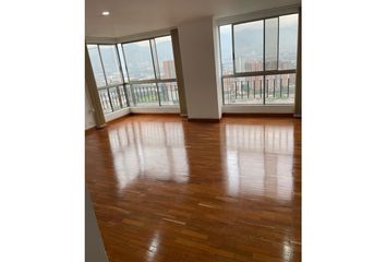 Apartamento en Poblado, Medellín