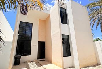 Casa en  Calle 21, Progreso, Yucatán, 97336, México