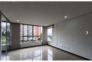 Apartamento en Carrera 38, Los Balsos Numero 2, Comuna 14 - El Poblado, Perímetro Urbano Medellín, Medellín, Valle De Aburrá, Antioquia, Rap Del Agua Y La Montaña, 050022, Colombia