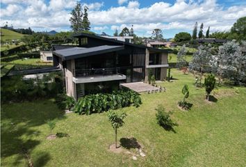Casa en  Cuatro Esquinas, La Ceja, Oriente, Antioquia, Rap Del Agua Y La Montaña, 055010, Colombia