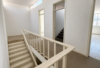 Casa en  Calle Francisco De Sixtos, Moderna, Irapuato, Guanajuato, 36690, México
