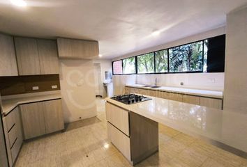 Apartment for rent in Los Balsos, Medellín