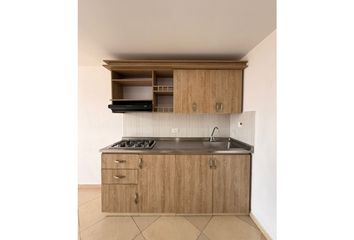 Apartamento en Carrera 45, La Gabriela, Bello, Valle De Aburrá, Antioquia, Rap Del Agua Y La Montaña, 051053, Colombia