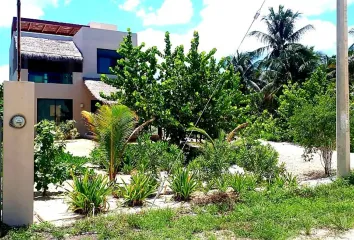 Casa en  San Crisanto, Sinanché, Yucatán, México