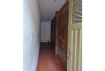 Apartamento en Carrera 95, La Clarita, Upzs De Bogotá, Localidad Engativá, Bogotá, Bogotá, Distrito Capital, Rap (especial) Central, 111051, Colombia