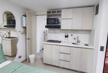 Apartamento en Carrera 97, San Javier Numero 2, Comuna 13 - San Javier, Perímetro Urbano Medellín, Medellín, Valle De Aburrá, Antioquia, Rap Del Agua Y La Montaña, 050033, Colombia