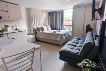 Apartamento en Carrera 97, San Javier Numero 2, Comuna 13 - San Javier, Perímetro Urbano Medellín, Medellín, Valle De Aburrá, Antioquia, Rap Del Agua Y La Montaña, 050033, Colombia