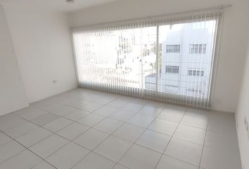 Oficinas en  Calle 15 684, La Plata, B1900, Provincia De Buenos Aires, Arg