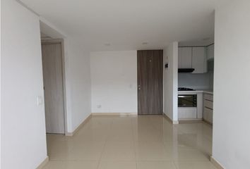 Apartamento en Bello, Valle De Aburrá, Antioquia, Rap Del Agua Y La Montaña, 051053, Colombia