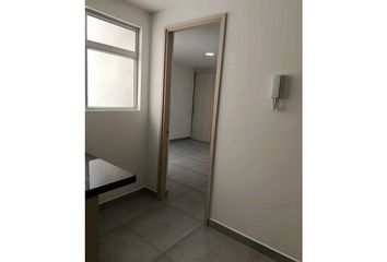 Apartamento en Las Lomitas, Sabaneta, Valle De Aburrá, Antioquia, Rap Del Agua Y La Montaña, 055457, Colombia