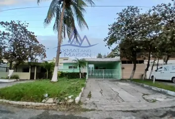 Casa en  Calle Ciruelo, Veracruz, Municipio De Veracruz, Veracruz, 91945, México