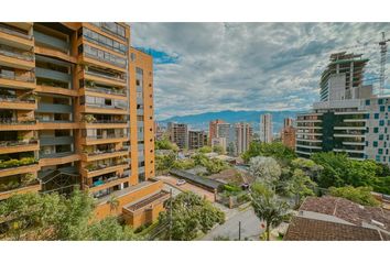Apartamento en Las Lomas, Medellín