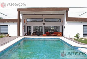 Casa en  Country Hill, Nuevo León, México