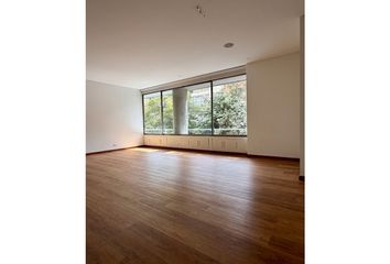 Apartment for rent in Chicó Reservado, Bogotá