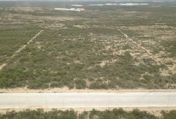 Lote de Terreno en  Las Aves Residencial And Golf Resort, Pesquería