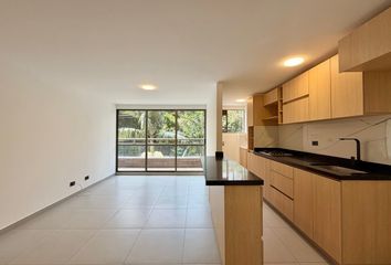 Apartment for rent in Los Balsos, Medellín