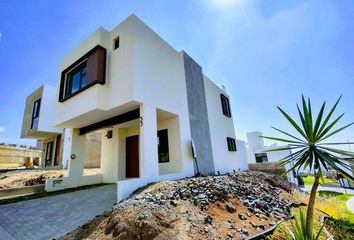 Casa en condominio en  El Sáuz, Tlaquepaque