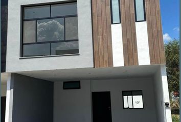 Casa en  Huajuquito, Santiago, Nuevo León