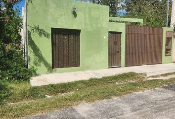 Casa en  Calle 35, Colonia Emiliano Zapata, Valladolid, Yucatán, 97784, México