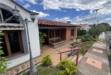 Casa en Vía Pereira Alcalá, Nuevo Sol, Perla Del Otún, Nuevo Sol, Morelia, Amco, Area Metropolitana Centro Occidente, Pereira, Risaralda, Rap Eje Cafetero, 660006, Colombia