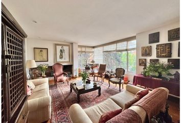 Apartamento en Los Rosales Norte, Bogotá