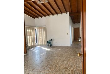 Casa en Avenida 80, Ferrini, Comuna 12 - La América, Perímetro Urbano Medellín, Medellín, Valle De Aburrá, Antioquia, Rap Del Agua Y La Montaña, 050035, Colombia