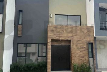Casa en  San Mateo Atenco Centro, San Mateo Atenco