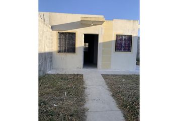 Casa en  Los Huertos, Juárez, Nuevo León
