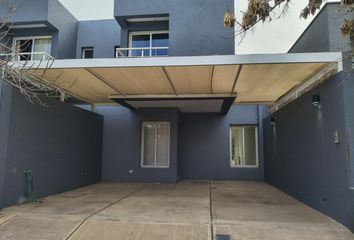 Casa en  Luján De Cuyo, Mendoza