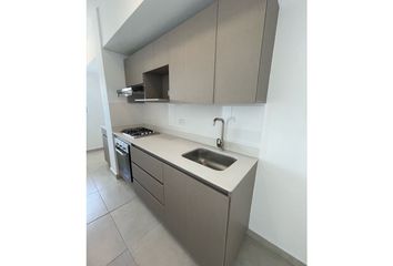 Apartamento en Carrera 30, Envigado, Valle De Aburrá, Antioquia, Rap Del Agua Y La Montaña, 055422, Colombia