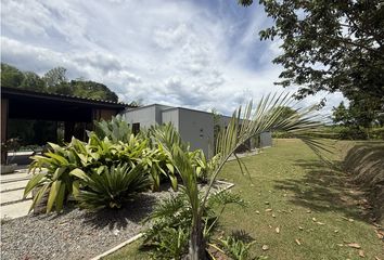 Casa en Calle 15, Urbanización Providencia, La Tebaida, Valle, Quindío, Rap Eje Cafetero, Colombia