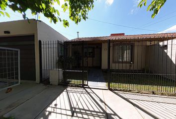 Casa en  Luján De Cuyo, Mendoza