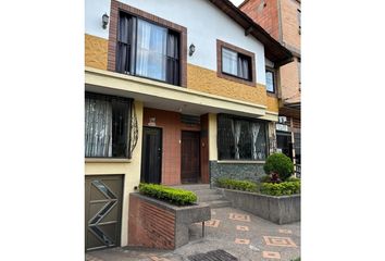 House for rent in Laureles, Medellín