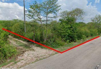 Lote de Terreno en  Calle 28, Noc Ac, Mérida, Yucatán, 97303, México