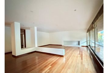 Apartment for rent in El Chicó, Bogotá