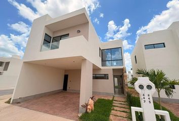 Casa en  Calle 23, Fraccionamiento Solana Residencial, Tixcacal, Mérida, Yucatán, 97288, México
