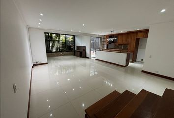 Casa en Poblado, Medellín