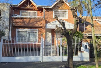 Casa en  Acassuso, Partido De San Isidro