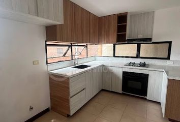 Apartamento en Poblado, Medellín